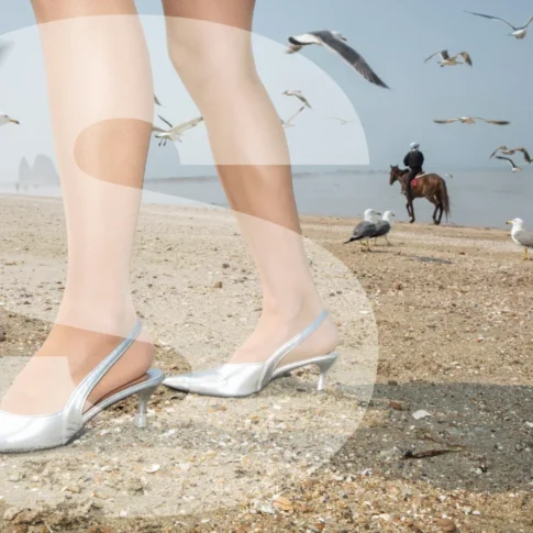 정말, Heels, Seagulls and Horse 00000003, 160.0×106.7cm, digital print, 2026